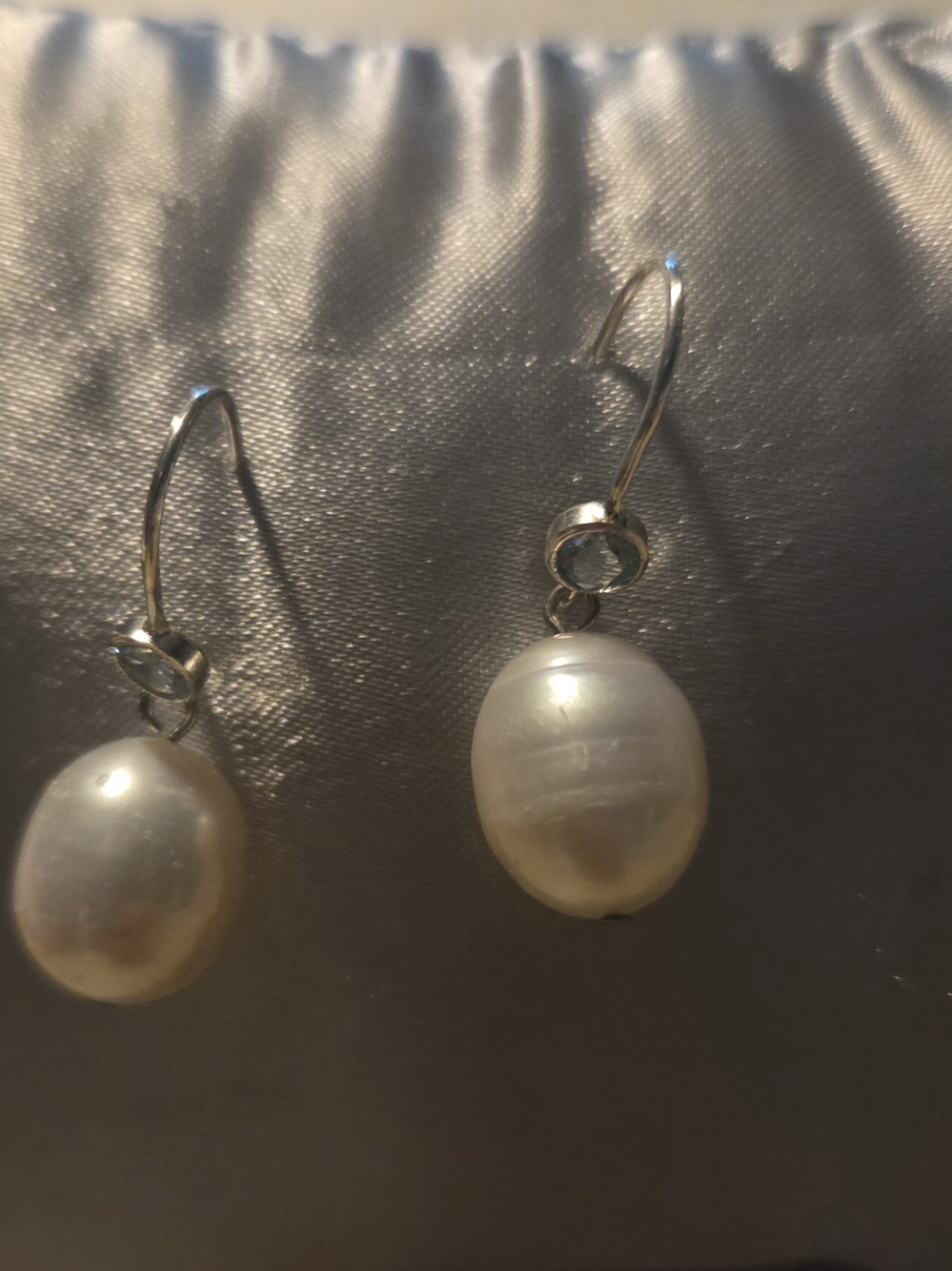 Classic White Pearl Drop Earrings In 925 Silver